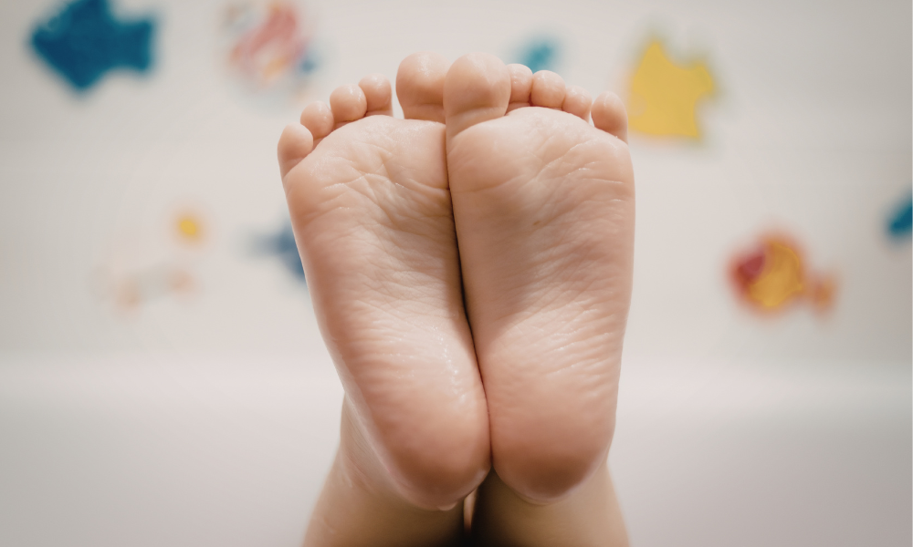Quelle baignoire bébé pour une petite salle de bain ?